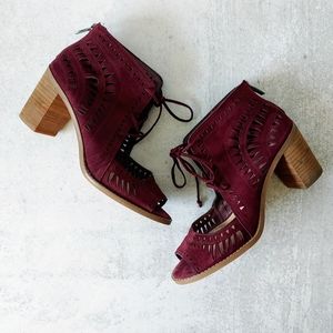 Vince Camuto Tarita Lace up Suede Heel Sandals